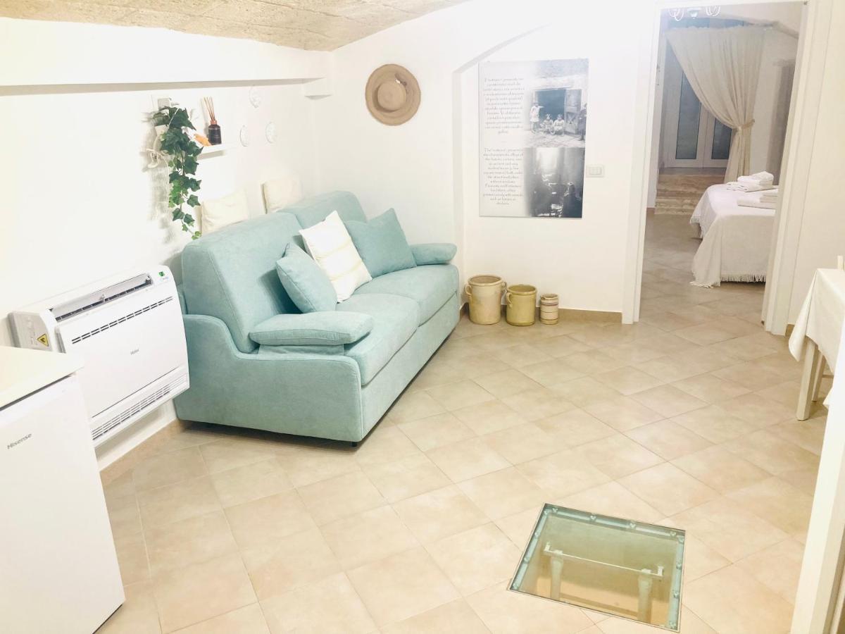 Ferienwohnung Antigua Historia Monopoli Exterior foto